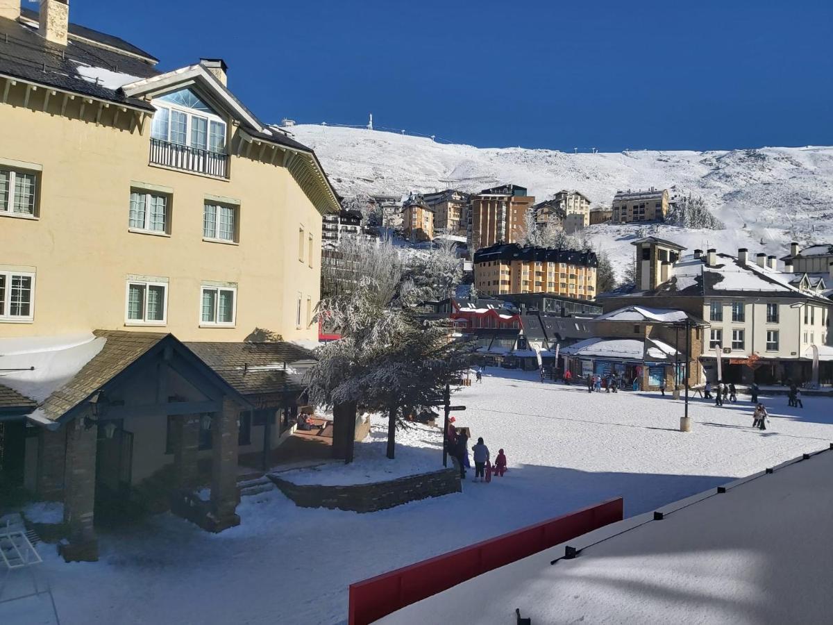 Bed And Snow Art Apartments Sierra Nevada Exterior photo